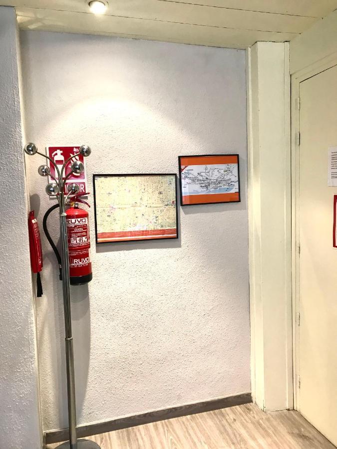 Apartamento Ideal برشلونة المظهر الخارجي الصورة
